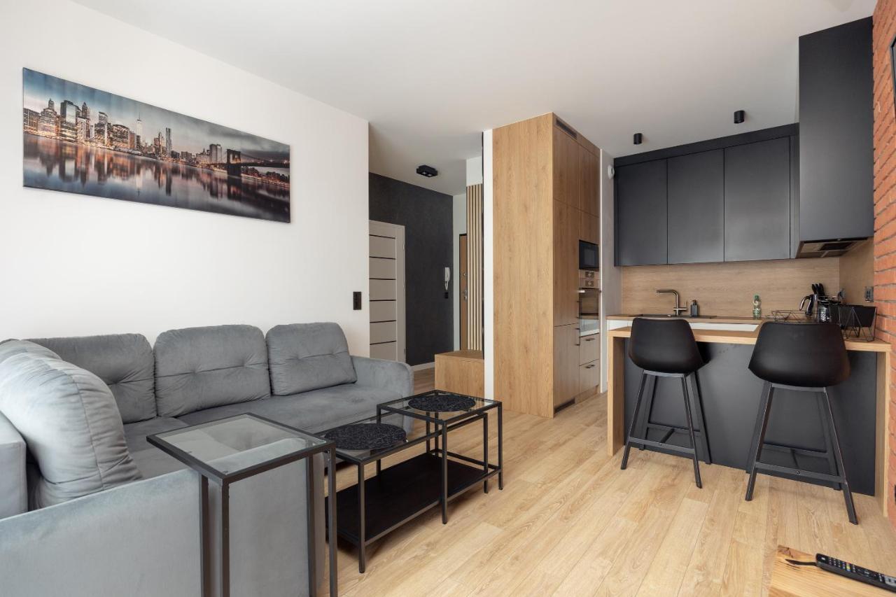 Brand New Business Apartament วอร์ซอ ภายนอก รูปภาพ