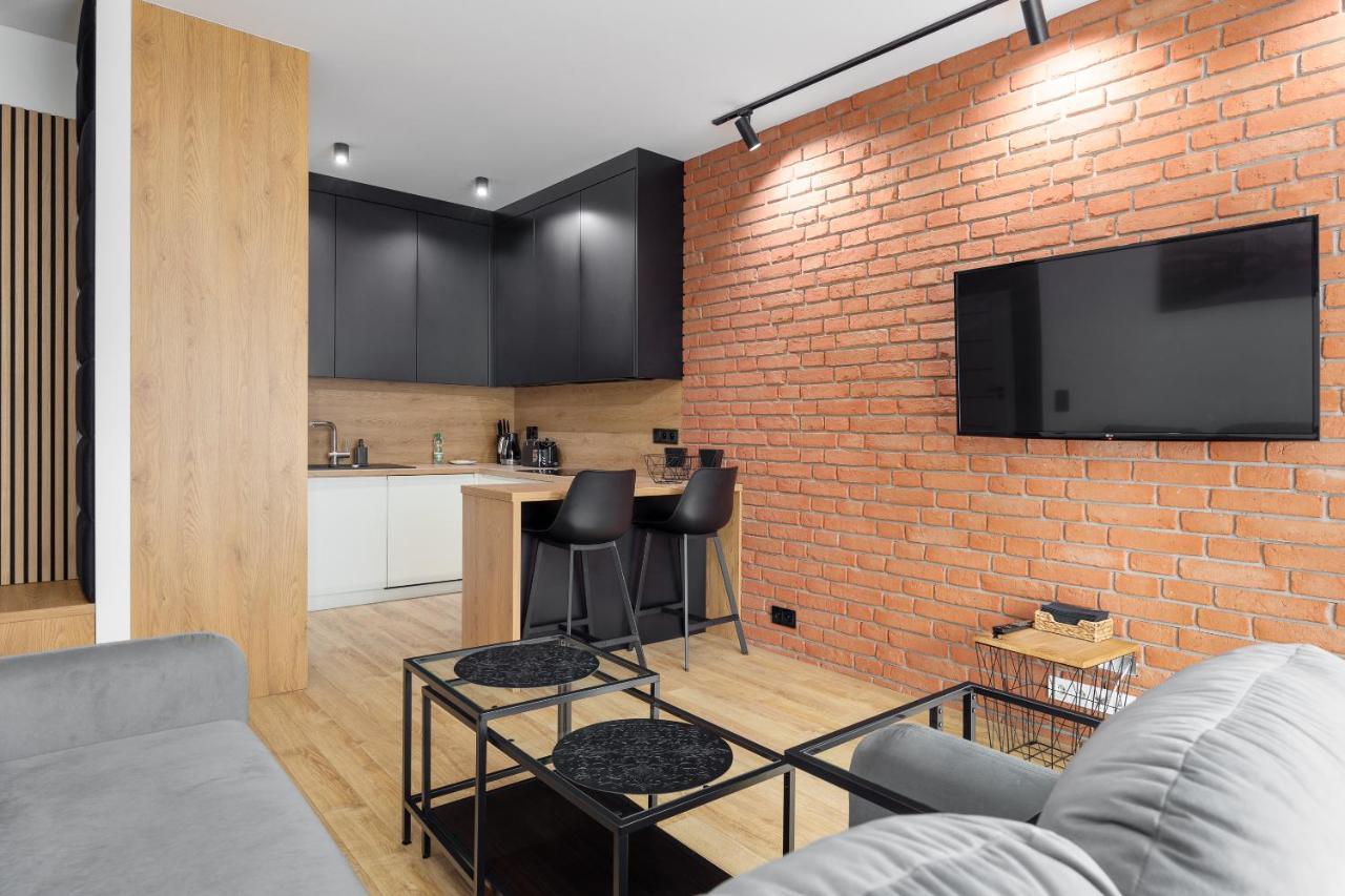 Brand New Business Apartament วอร์ซอ ภายนอก รูปภาพ
