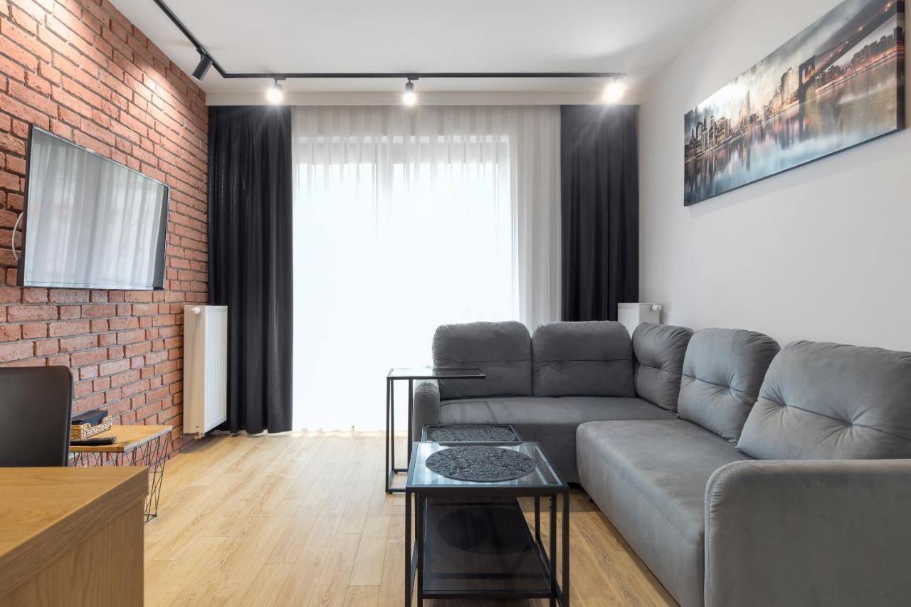 Brand New Business Apartament วอร์ซอ ภายนอก รูปภาพ